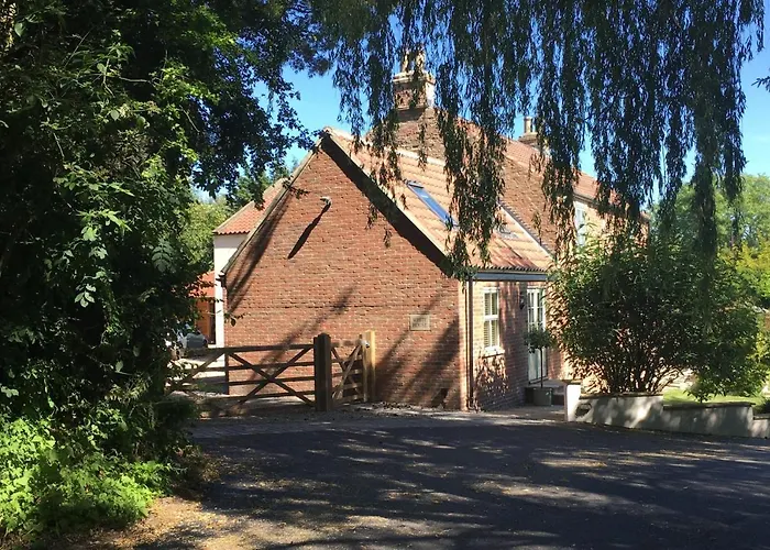 White House Barn, Near Yarm / Stockton-On-Tees